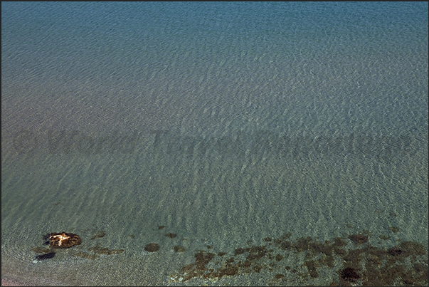 The clear waters of the Milou Bay (North Coast)