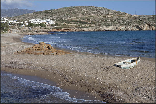 Kumbara Beach (west end of the island)