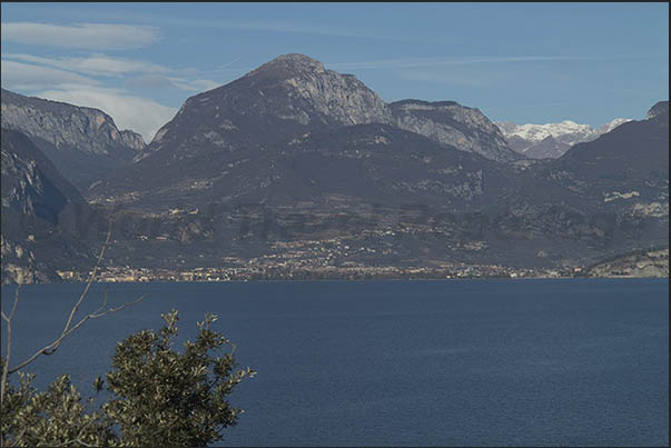 West coast between the towns of Terbole and Malcesine