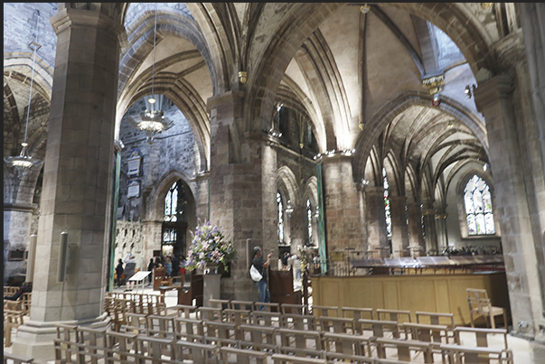 Interior of St. Giles Cathedral Interior of St. Giles Cathedral