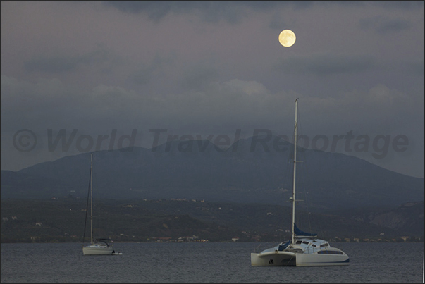A night spent at anchor in Navarino Bay